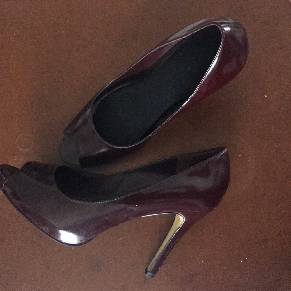 Nine West Burgundy Peep Toe Pumps